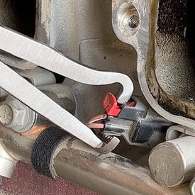 Klešče za ločevanje električnih konektorjev